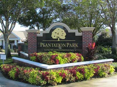 Graves Realty - Plantation Park Front Sign